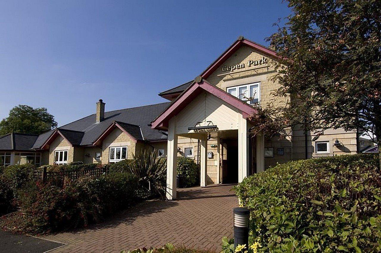 Premier Inn Chippenham チッペナム エクステリア 写真